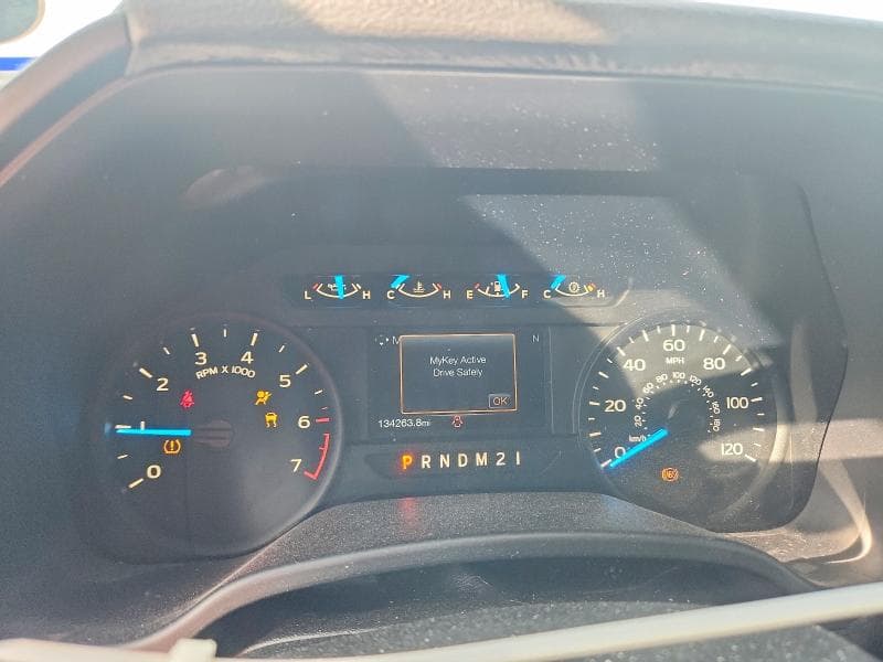 2017 FORD F150 SUPERCREW 9