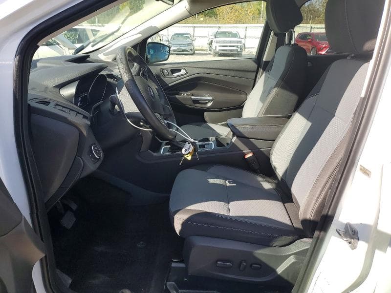 2017 FORD ESCAPE SE 7