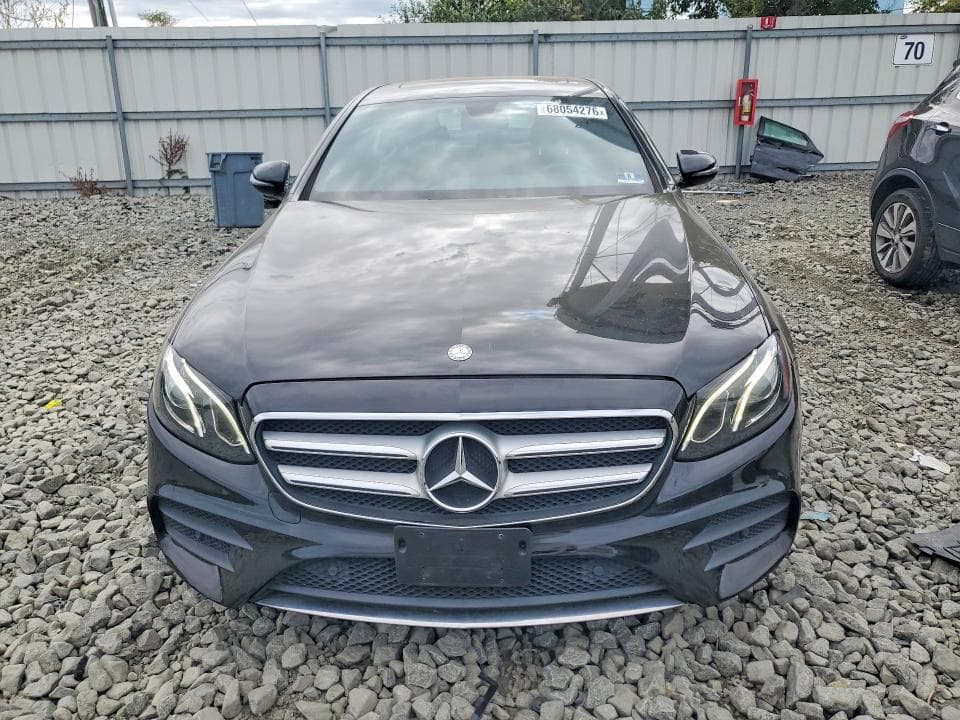 2017 MERCEDES-BENZ E 300 4MATIC 5