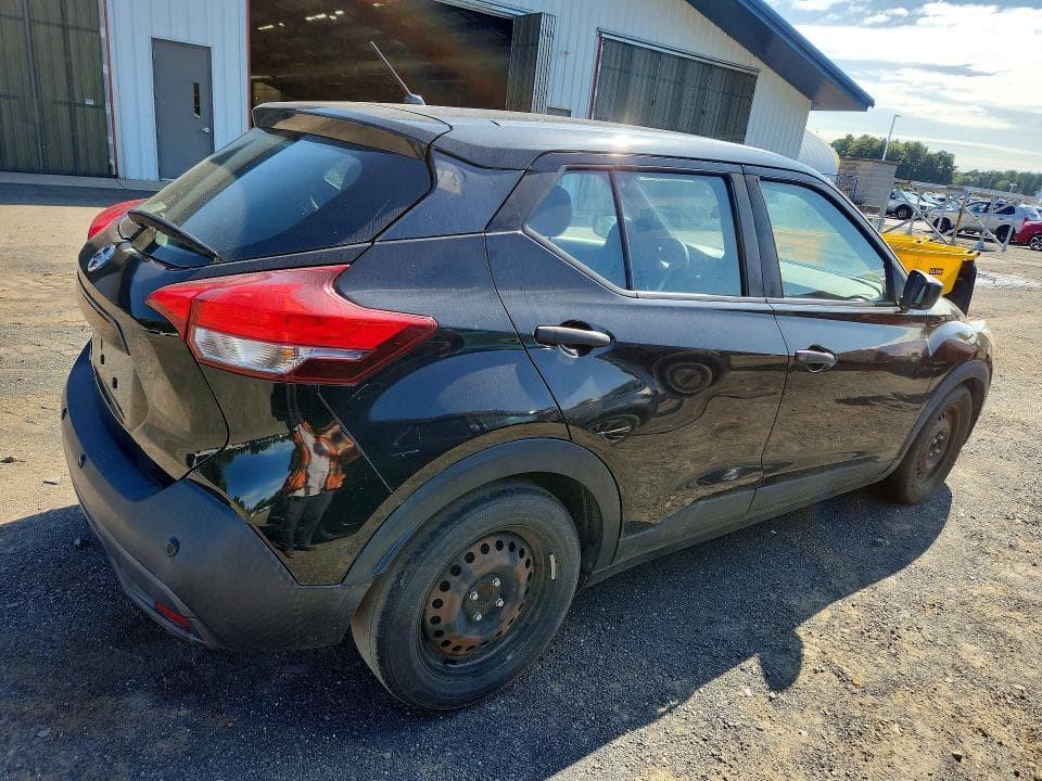2020 NISSAN KICKS S 3
