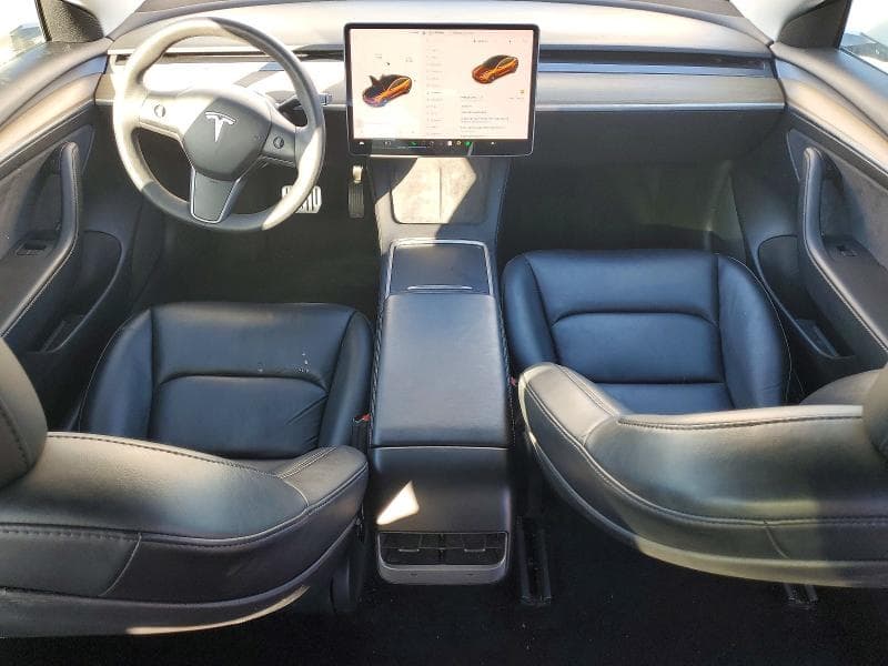 2021 TESLA MODEL 3 8