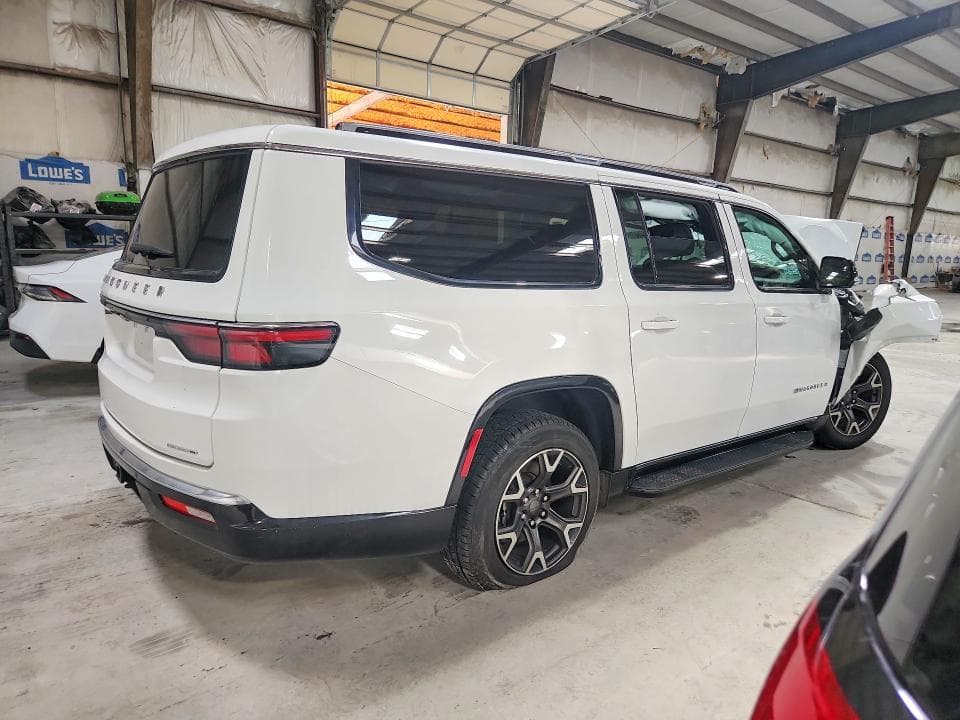 2024 JEEP WAGONEER L SERIES III 3