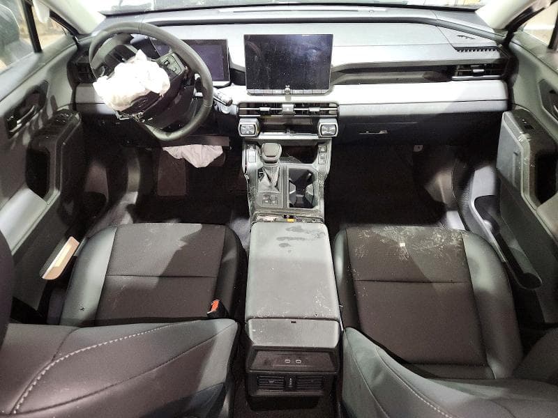 2026 TOYOTA RAV4 XLE PREMIUM 8