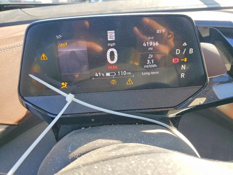 2023 VOLKSWAGEN ID.4 PRO 9