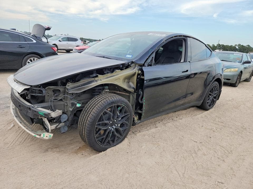 2023 TESLA MODEL Y - 1