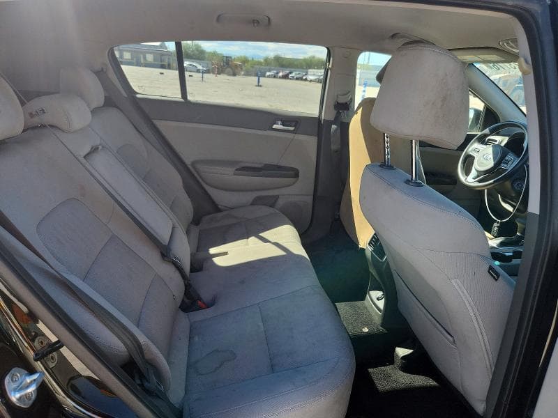 2017 KIA SPORTAGE LX 11