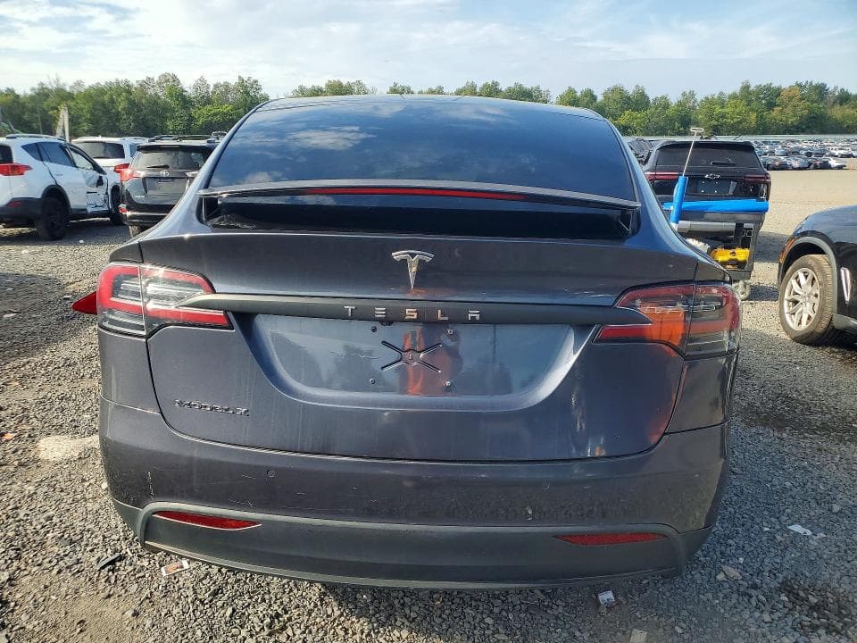 2018 TESLA MODEL X 6