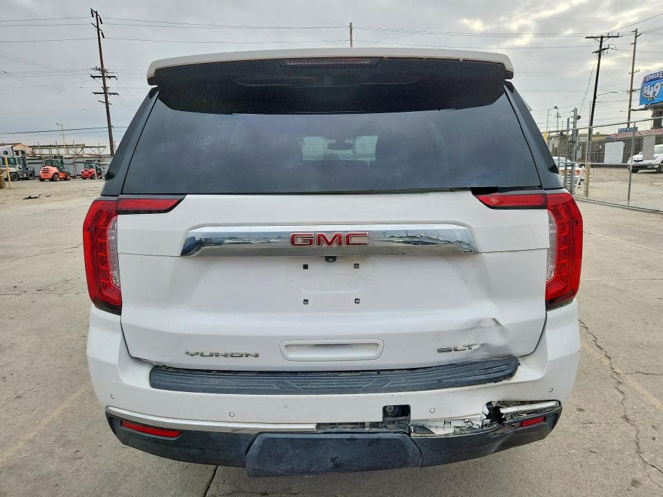 2021 GMC YUKON SLT 6