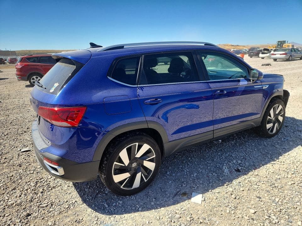 2024 VOLKSWAGEN TAOS SEL 3