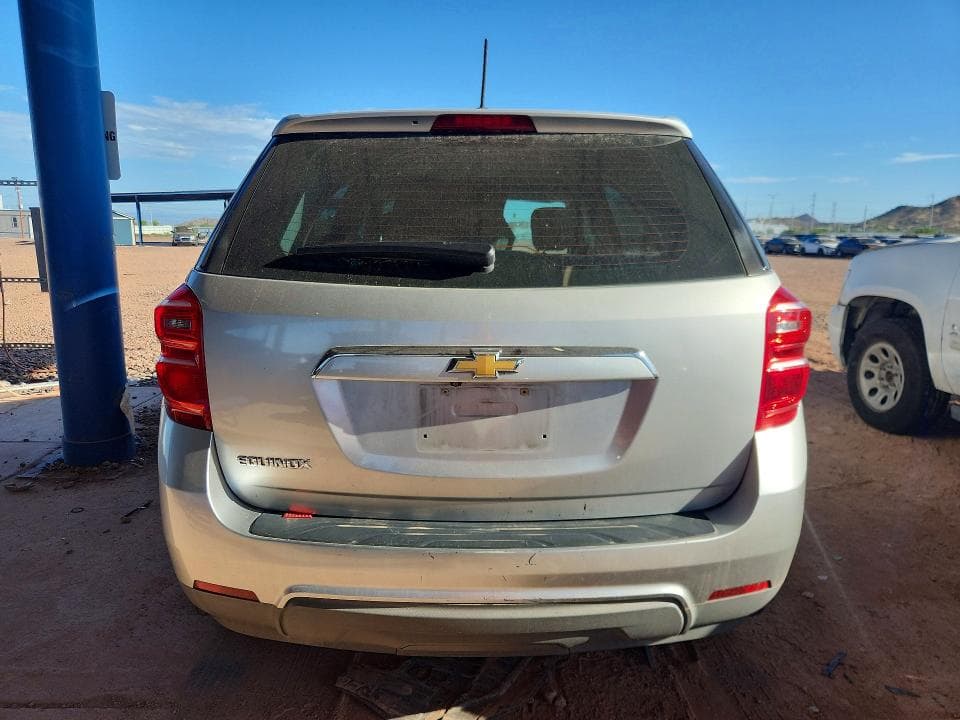 2017 CHEVROLET EQUINOX LS 6