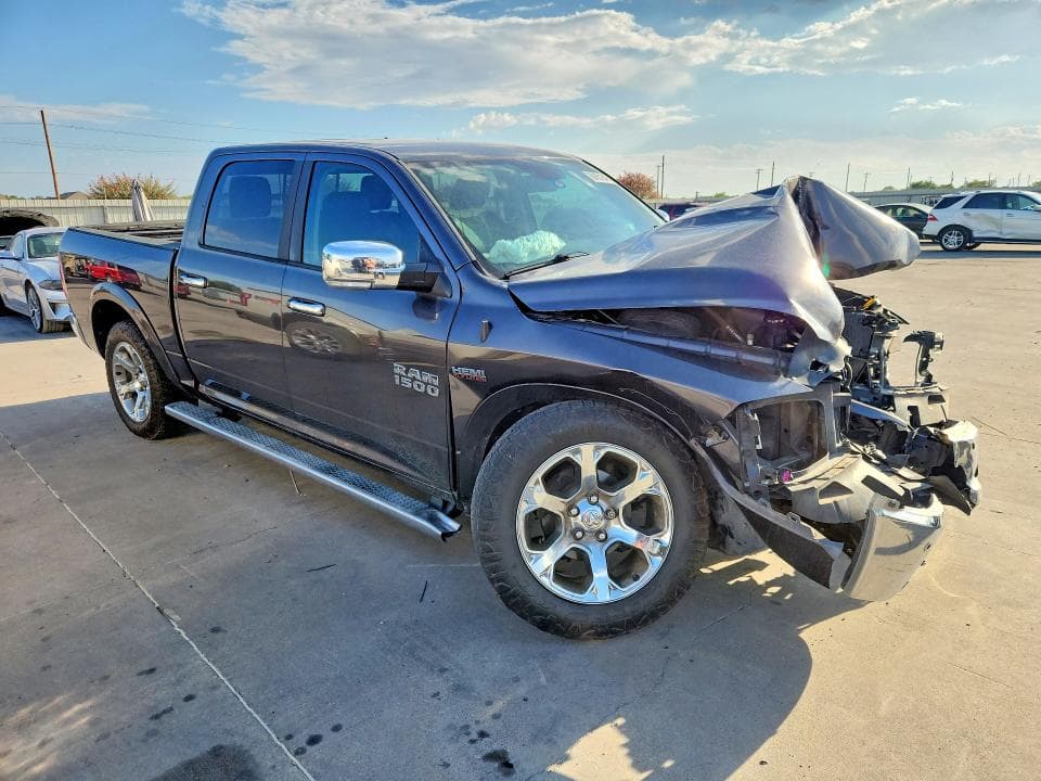 2018 RAM 1500 LARAMIE 4