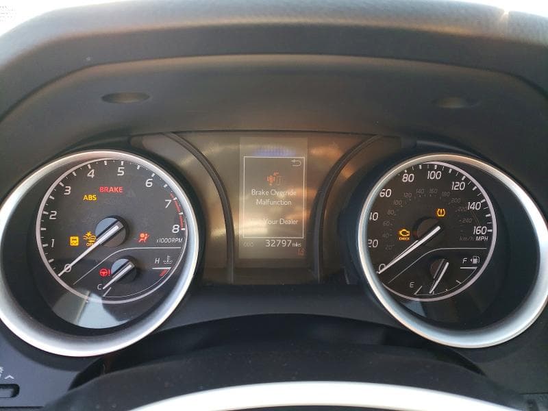 2024 TOYOTA CAMRY LE 9