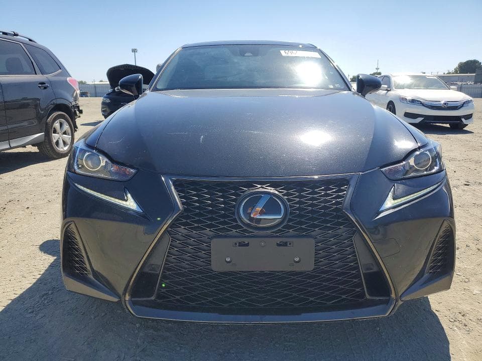 2019 LEXUS IS 300 5