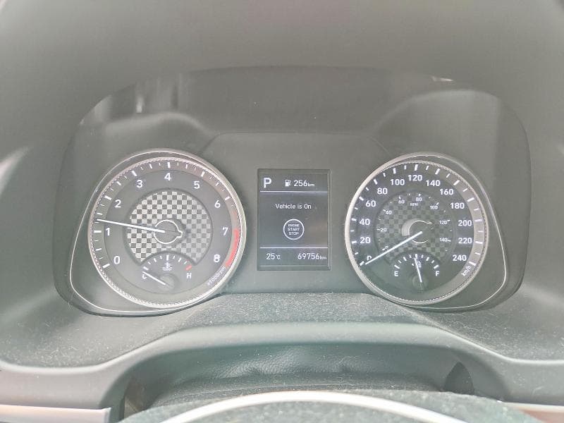 2020 HYUNDAI ELANTRA SEL 9
