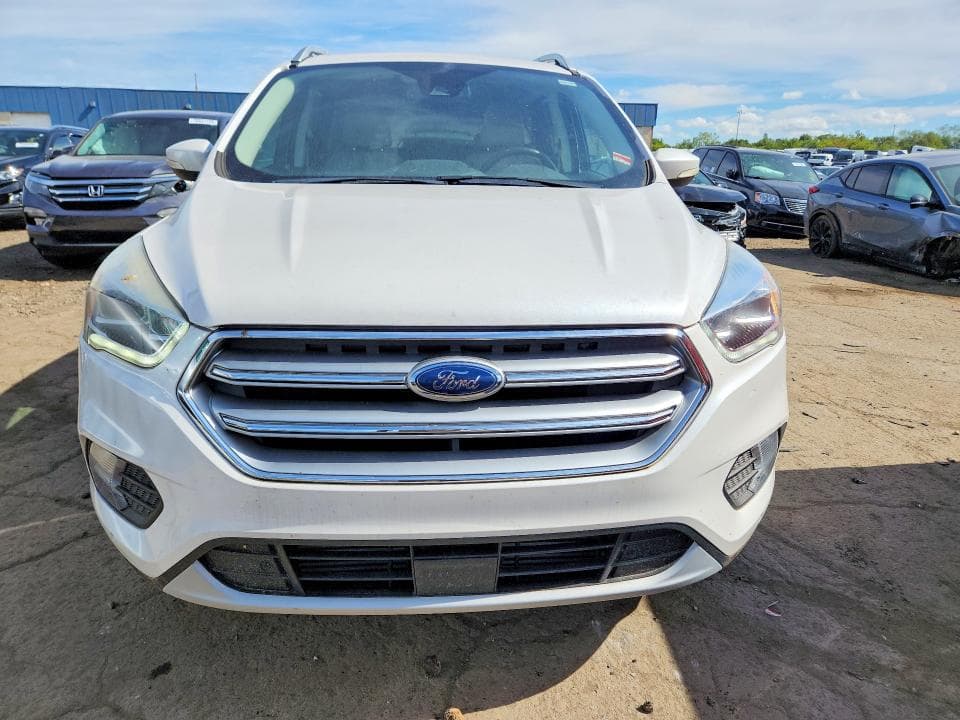 2017 FORD ESCAPE TITANIUM 5