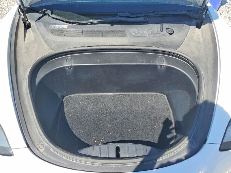 2018 TESLA MODEL 3 11