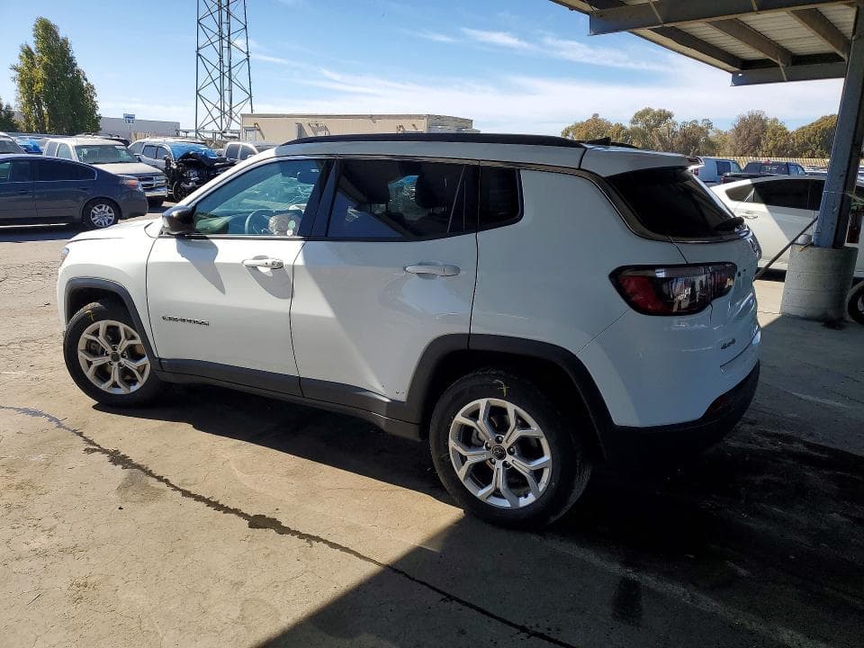 2025 JEEP COMPASS LATITUDE 2