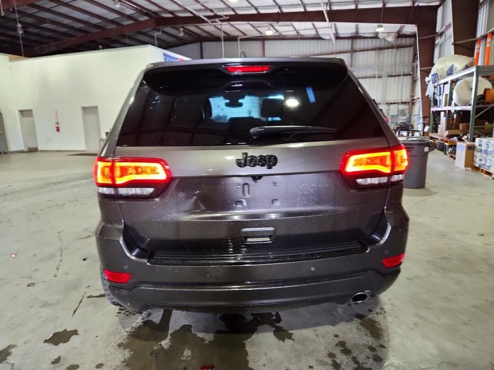 2018 JEEP GRAND CHEROKEE LAREDO 6