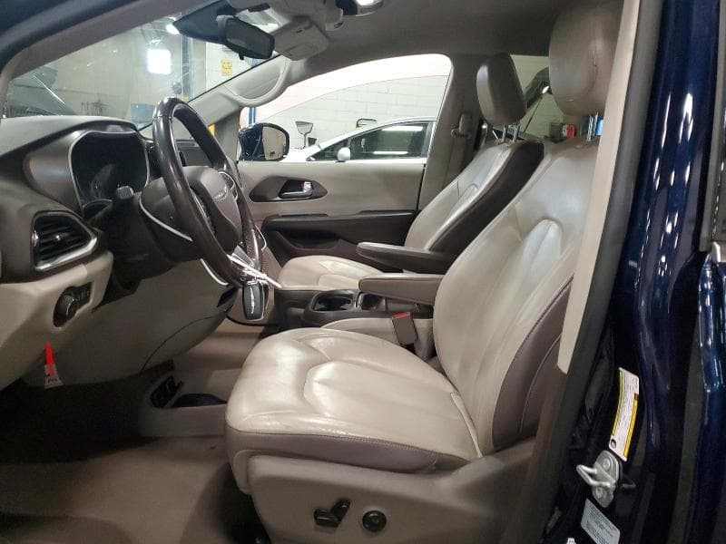 2017 CHRYSLER PACIFICA TOURING L 7