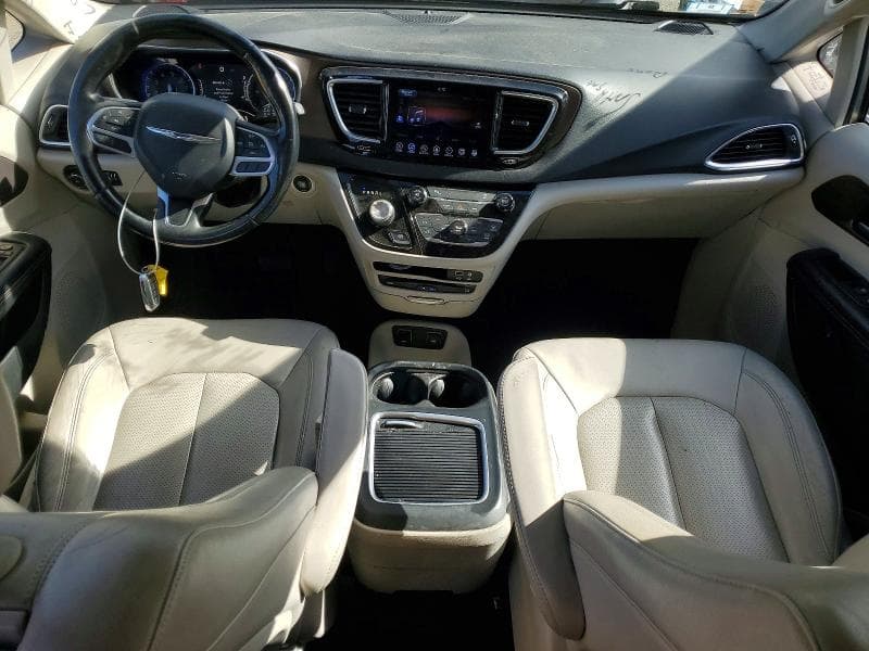 2017 CHRYSLER PACIFICA TOURING L PLUS 8