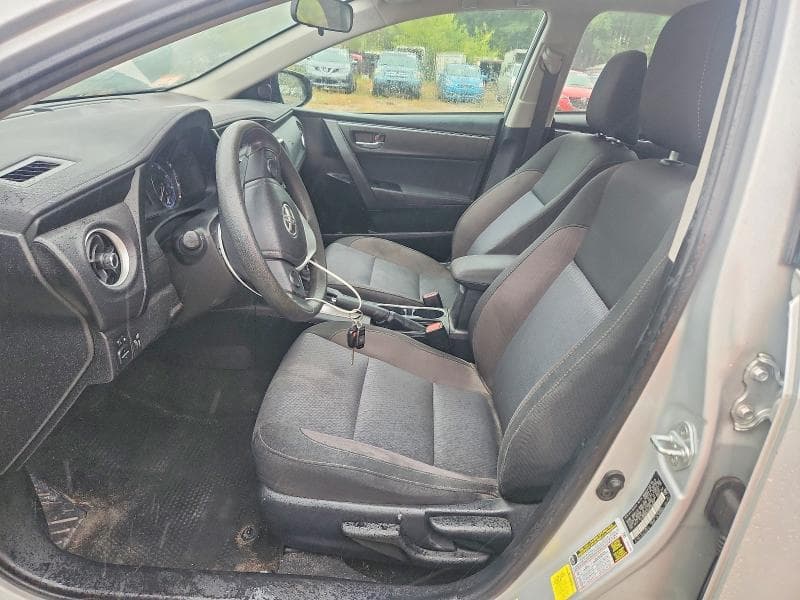 2017 TOYOTA COROLLA LE 7