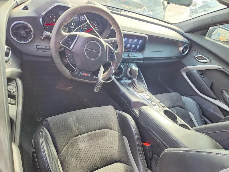 2023 CHEVROLET CAMARO LT1 8