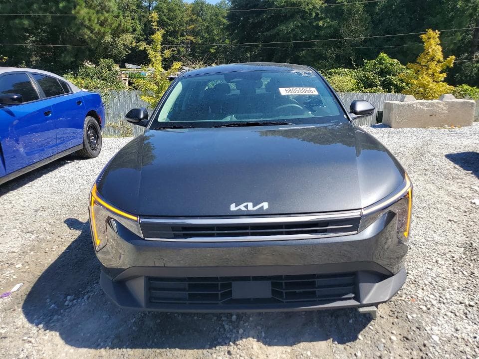 2025 KIA K4 LXS 5