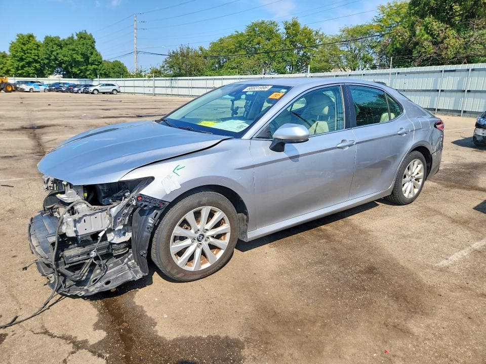 2020 TOYOTA CAMRY LE