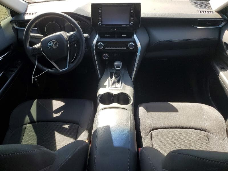 2021 TOYOTA VENZA LE 8