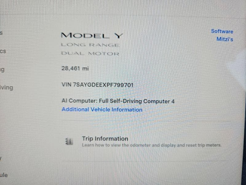 2023 TESLA MODEL Y 9