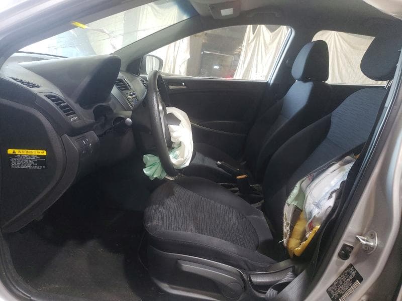 2017 HYUNDAI ACCENT SE 7