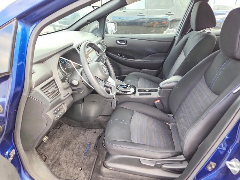 2022 NISSAN LEAF SV 7