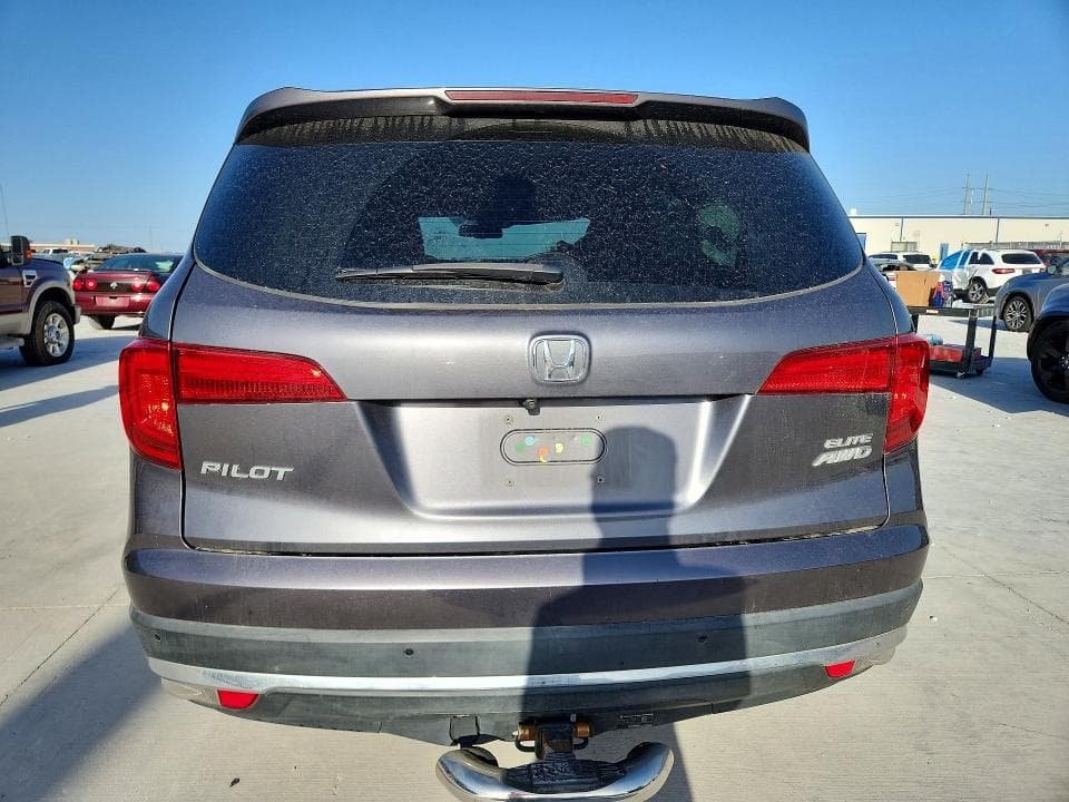 2017 HONDA PILOT ELITE 6
