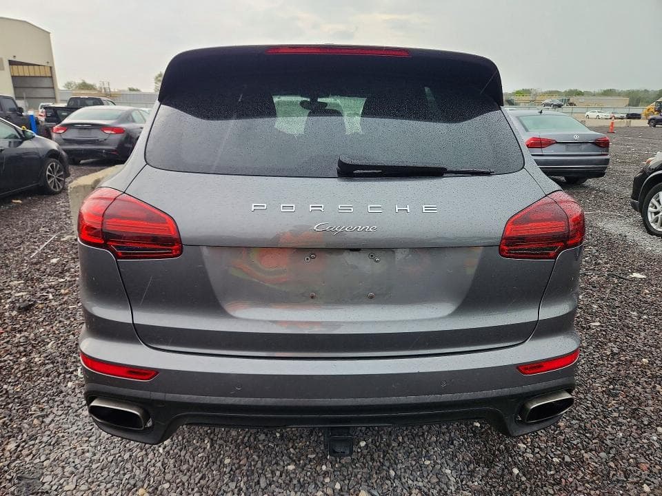2018 PORSCHE CAYENNE 6
