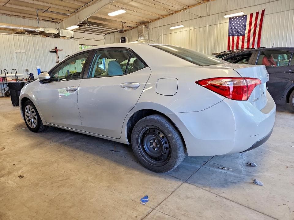2017 TOYOTA COROLLA LE 2