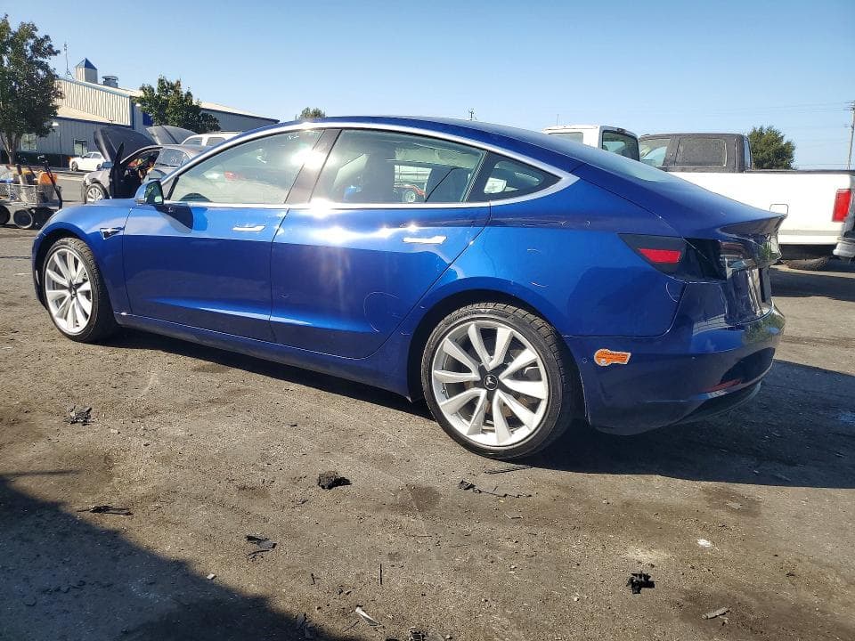 2019 TESLA MODEL 3 2