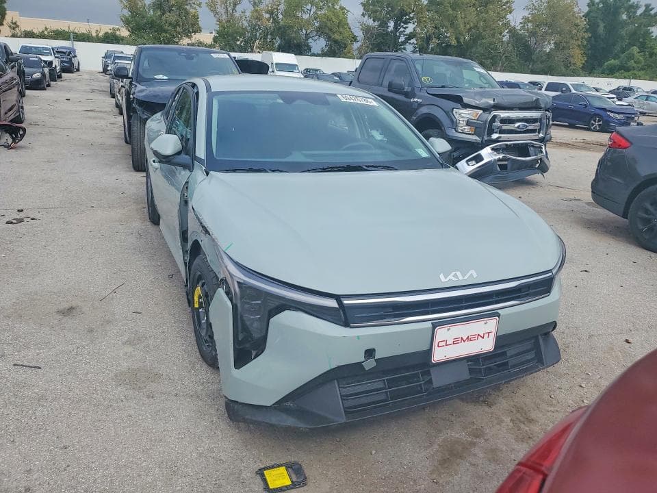 2025 KIA K4 LXS 5