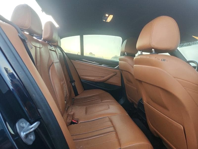 2018 BMW 530XE 10