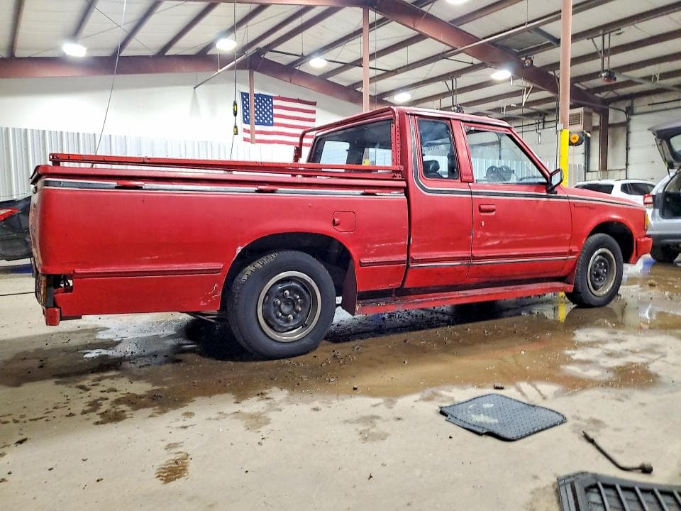 1981 DATSUN 720 KING CAB 3