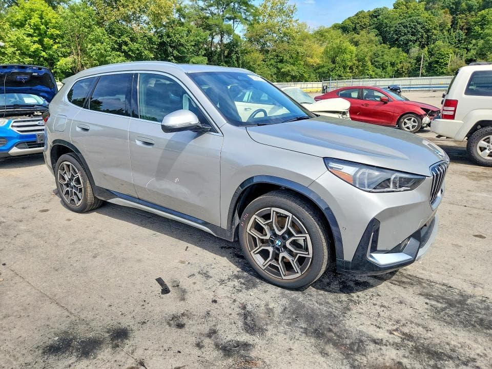2025 BMW X1 XDRIVE28I 4