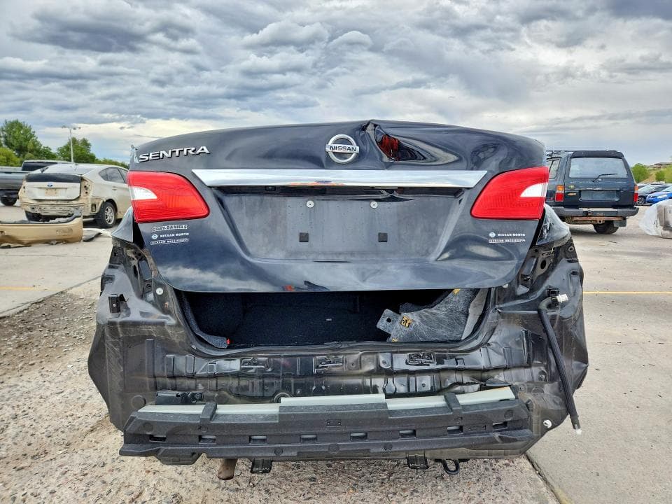 2019 NISSAN SENTRA S 6