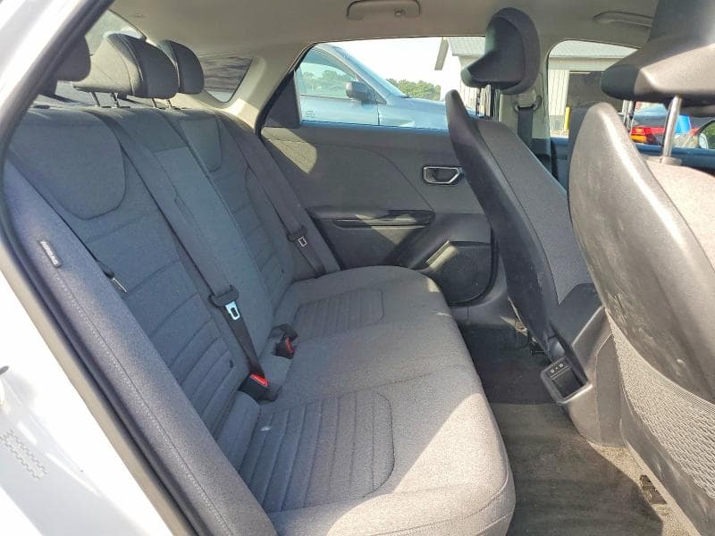 2025 KIA K4 EX 10