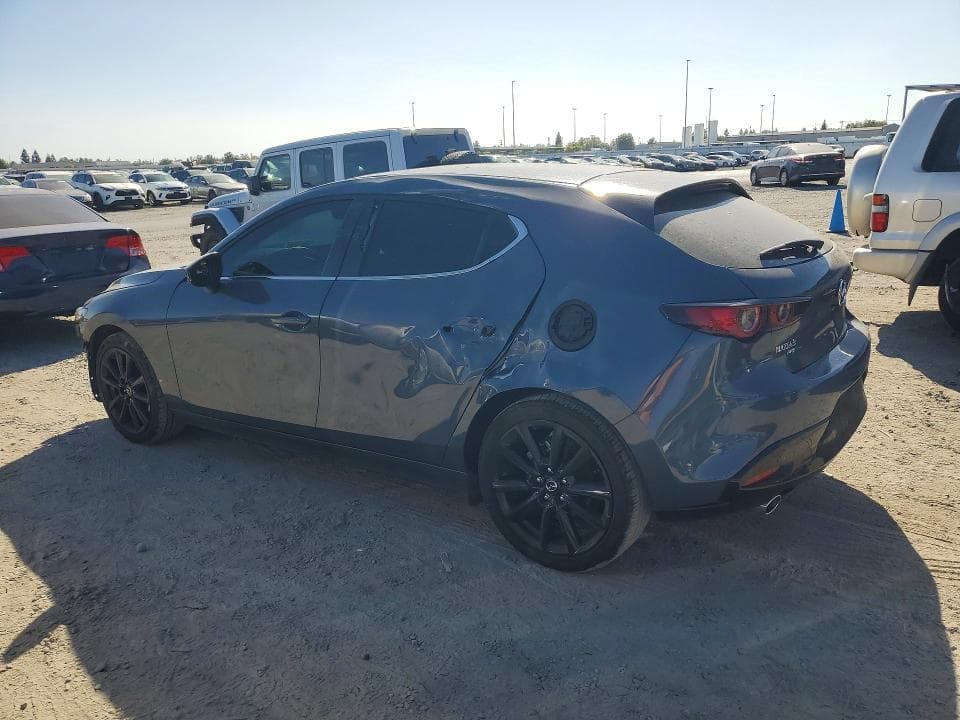 2025 MAZDA 3 PREFERRED 2