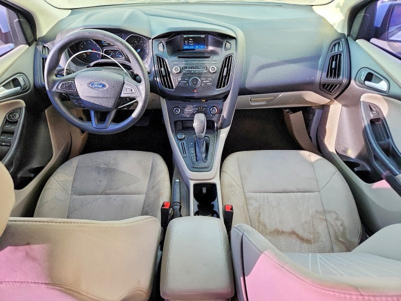 2017 FORD FOCUS SE 8