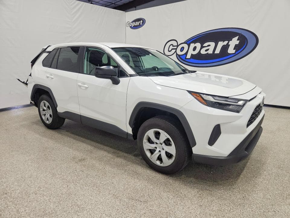 2025 TOYOTA RAV4 LE 4