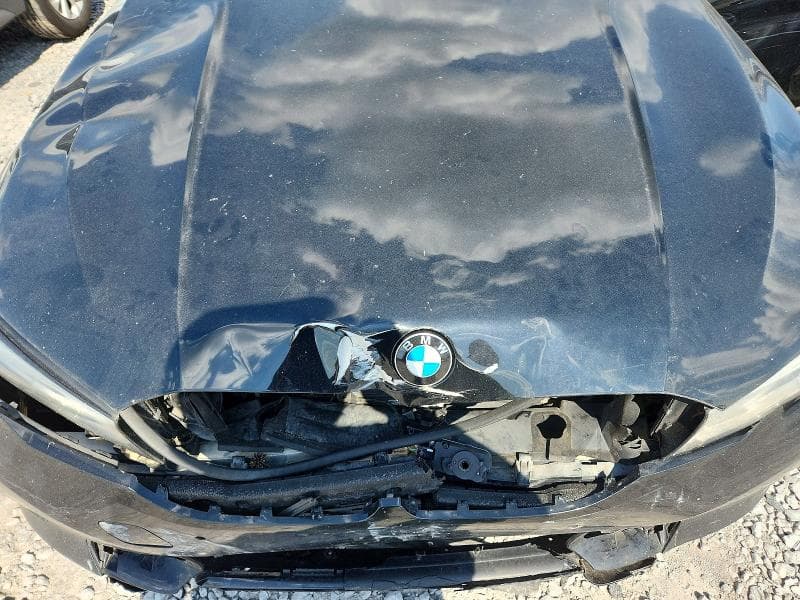 2020 BMW 330I 11