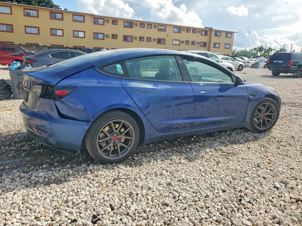 2021 TESLA MODEL 3 3
