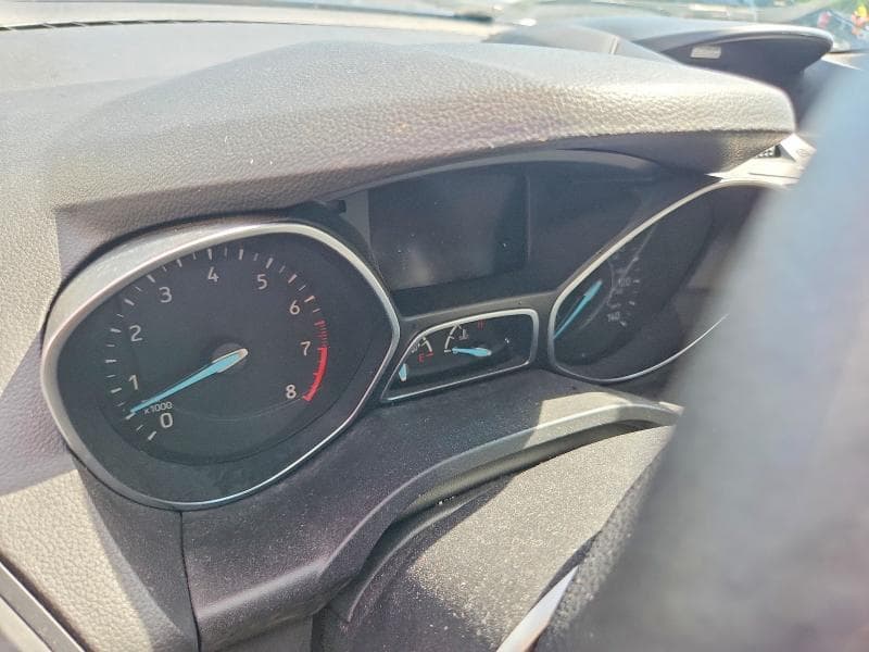 2017 FORD ESCAPE SE 9