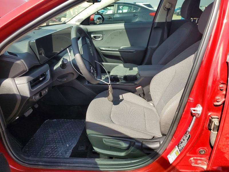 2025 KIA K4 LXS 7