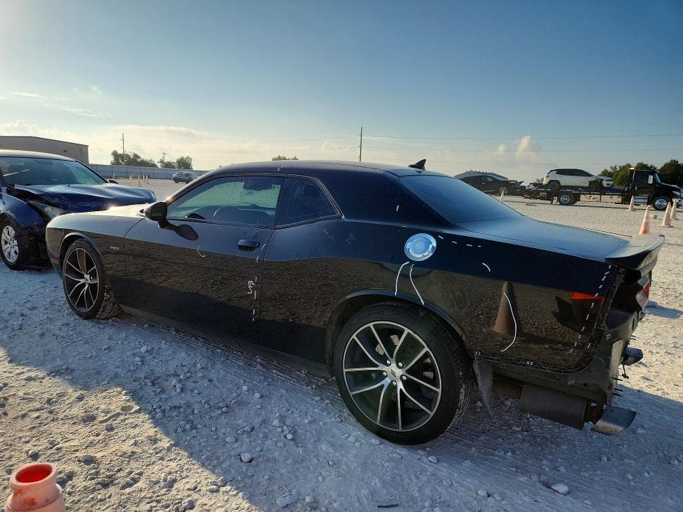 2018 DODGE CHALLENGER R/T 2
